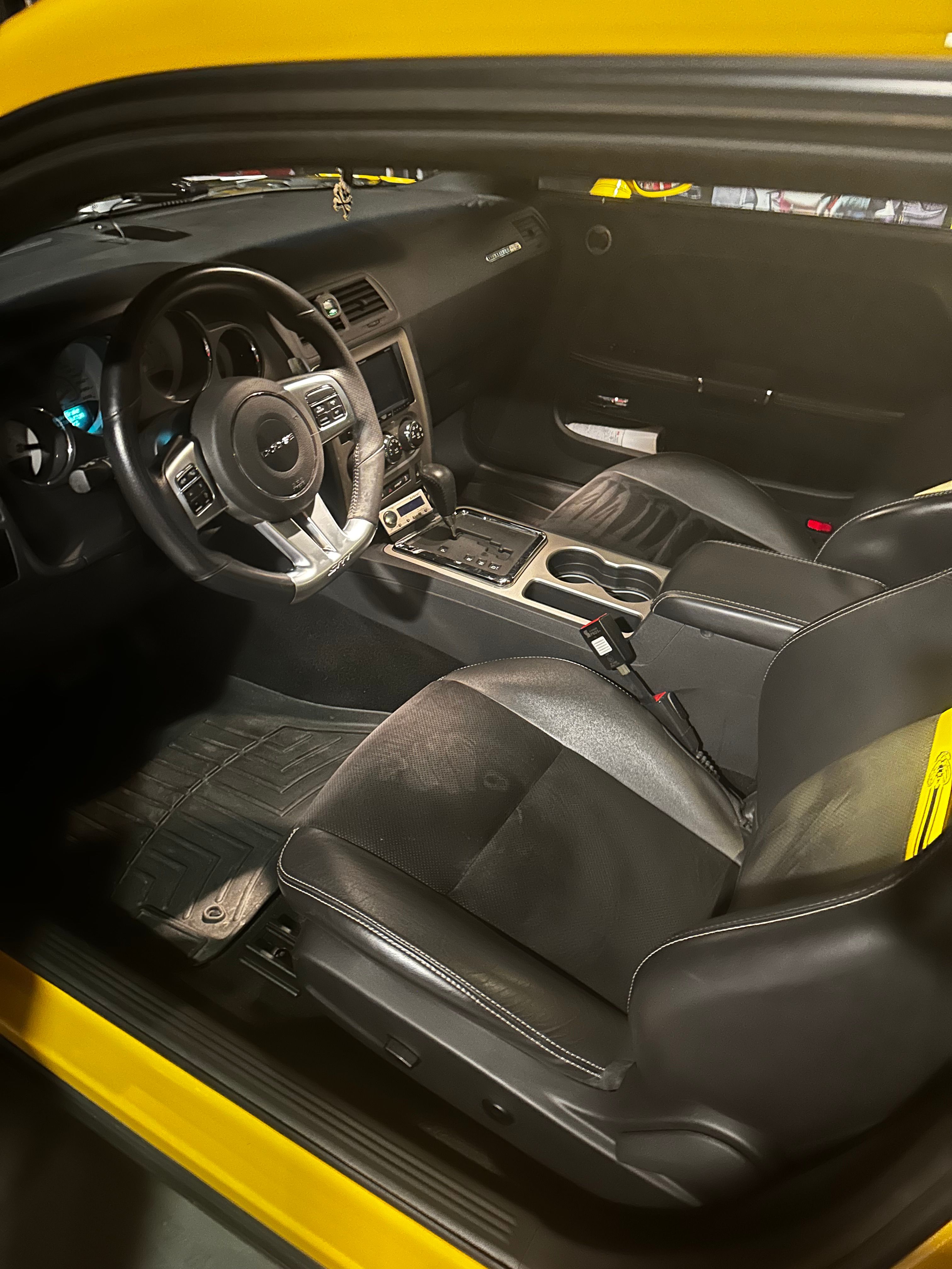 Used 2012 Dodge Challenger SRT8 w/ Premium Sound Group RWD image 29