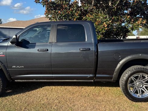 Used 2019 RAM 2500 Big Horn image 5