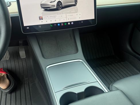 Used 2022 Tesla Model 3 Long Range AWD/4WD image 8
