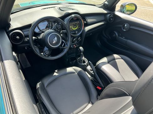Used 2016 MINI Cooper Convertible image 19