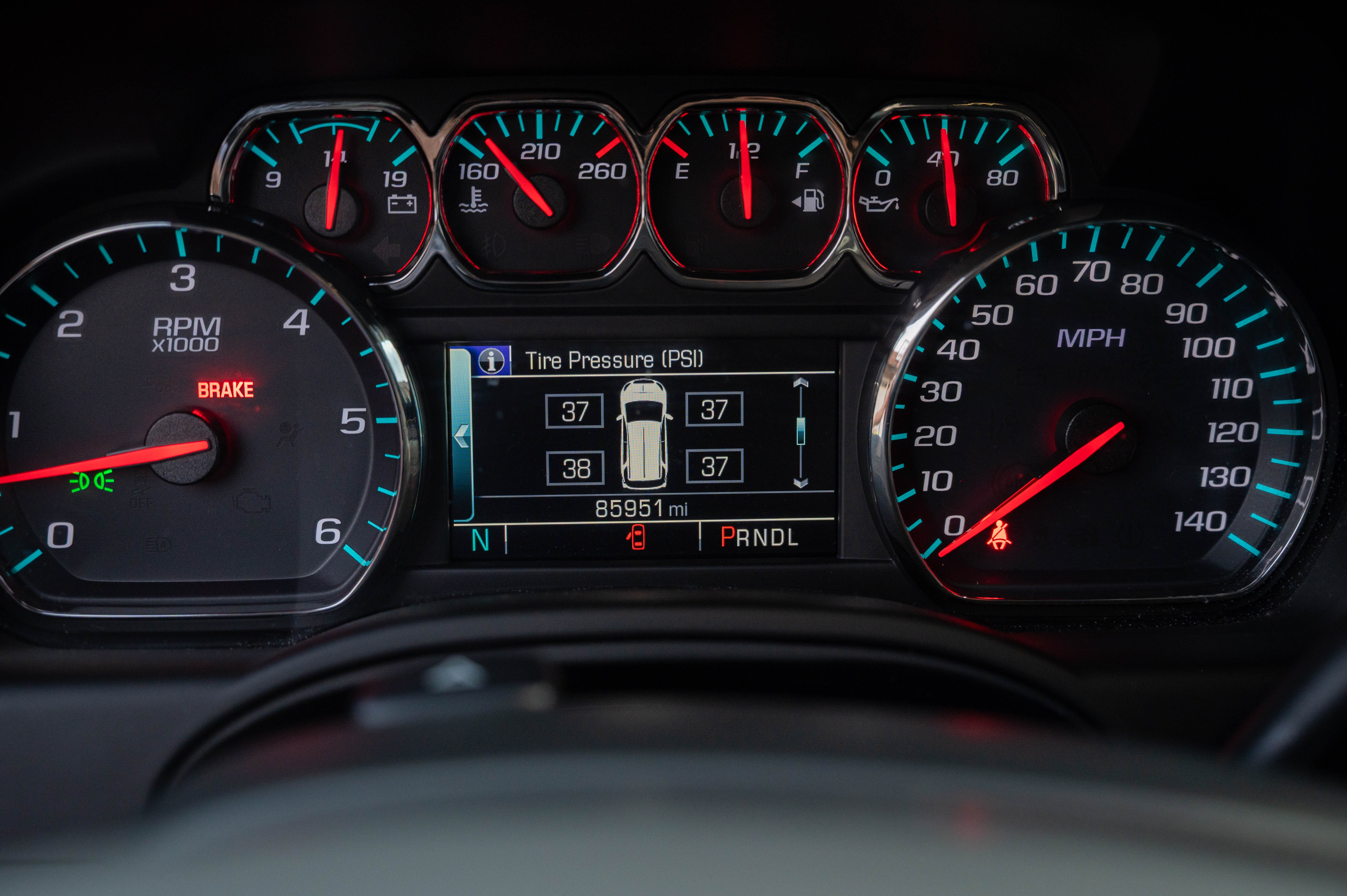 Used 2019 Chevrolet Tahoe LT w/ LT Midnight Edition RWD image 18