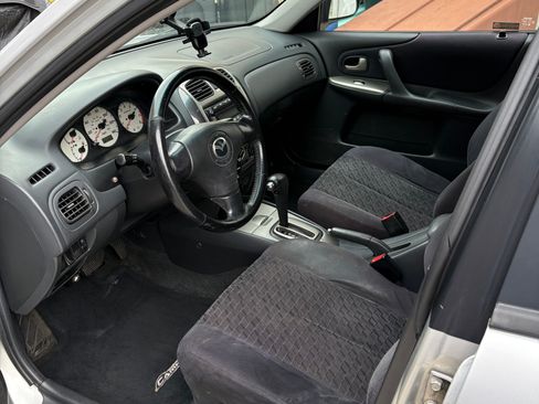 Used 2002 MAZDA Protege5 FWD image 15