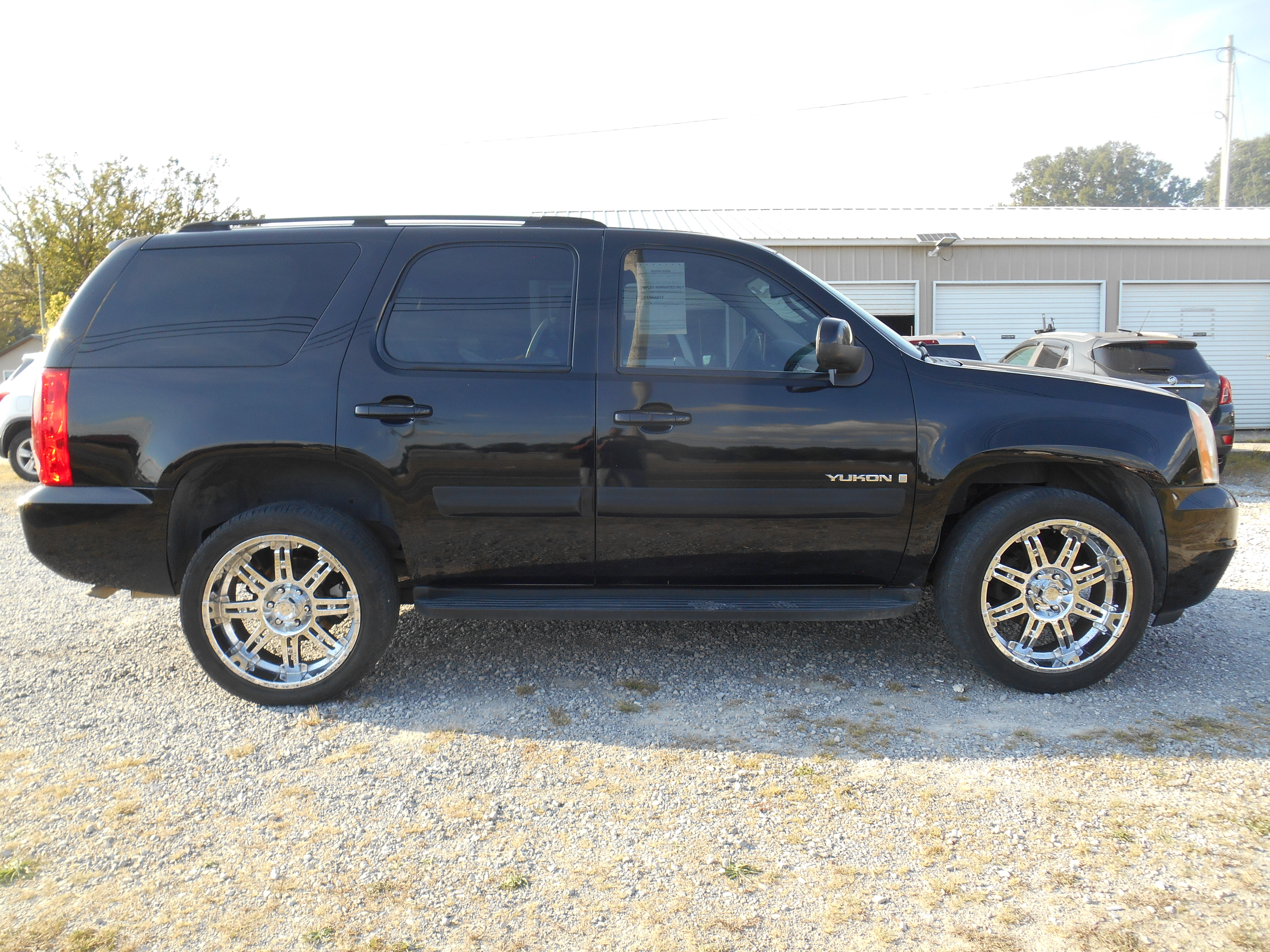 Used 2007 GMC Yukon SLE RWD image 5