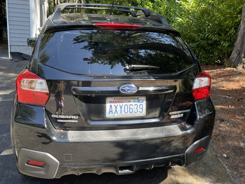 Used 2016 Subaru Crosstrek 2.0i Premium w/ Moonroof Package AWD/4WD image 6