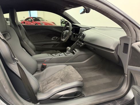 Used 2022 Audi R8 V10 performance w/ R8 Performance Design Package AWD/4WD image 12