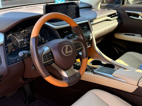 Used 2020 Lexus RX 350 350 Sport Utility 4D w/ Premium Package image 4