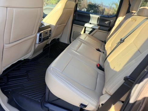 Used 2021 Ford F350 Lariat w/ Chrome Package image 10