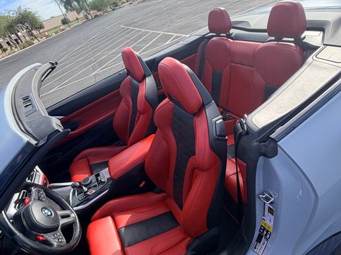 Used 2022 BMW M4 xDrive Competition AWD/4WD image 11