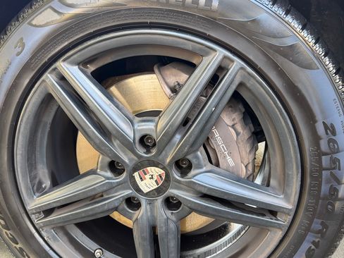 Used 2013 Porsche Cayenne image 8