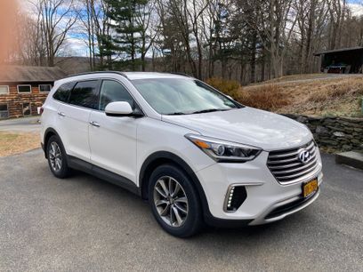 Used 2017 Hyundai Santa Fe SE
