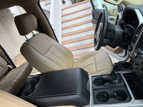 Used 2021 Ford F250 Lariat w/ Lariat Ultimate Package image 18