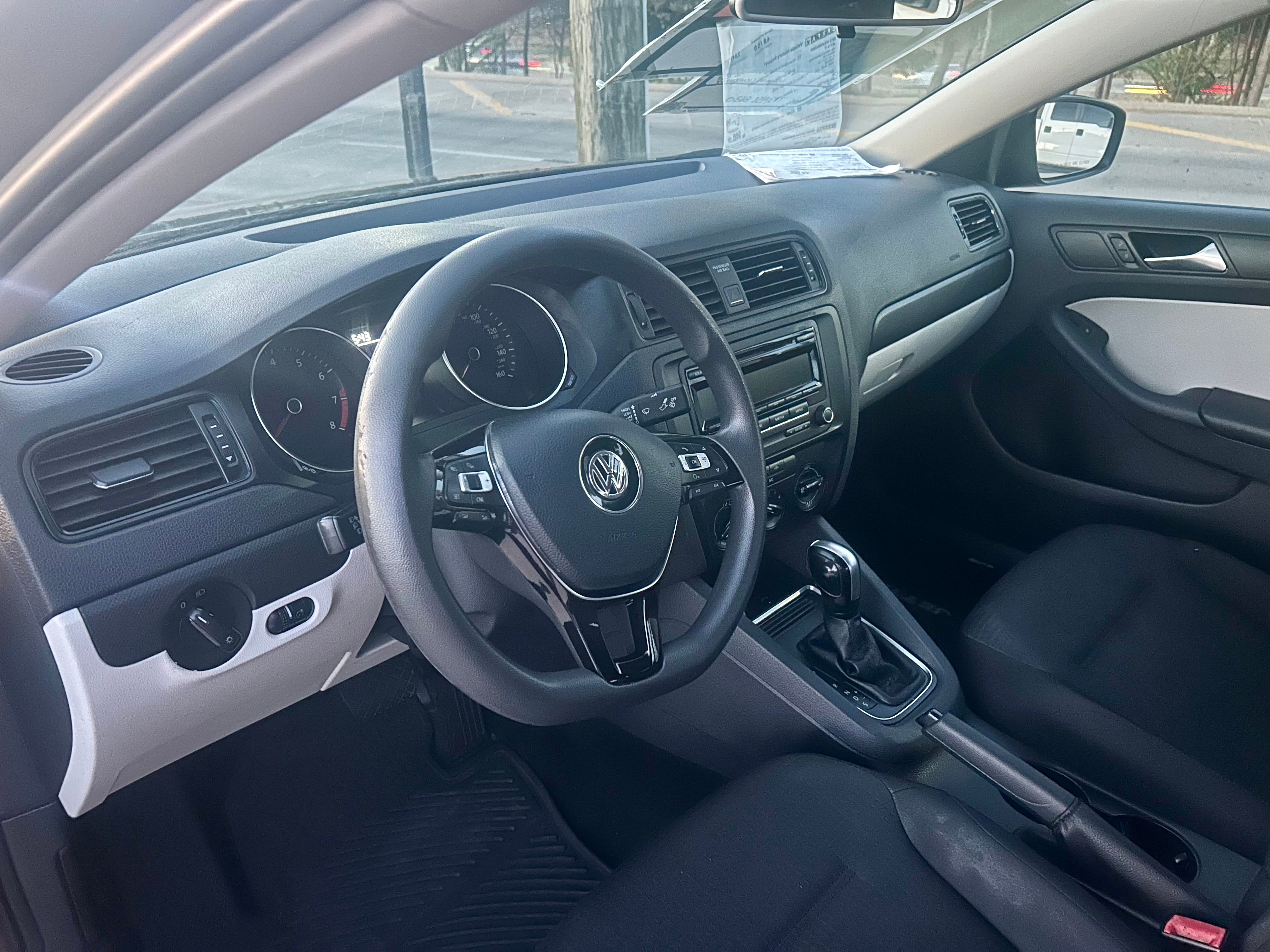 Used 2015 Volkswagen Jetta S FWD image 17
