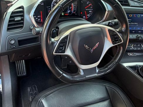 Used 2019 Chevrolet Corvette Grand Sport w/ Carbon Flash Badge Package RWD image 18