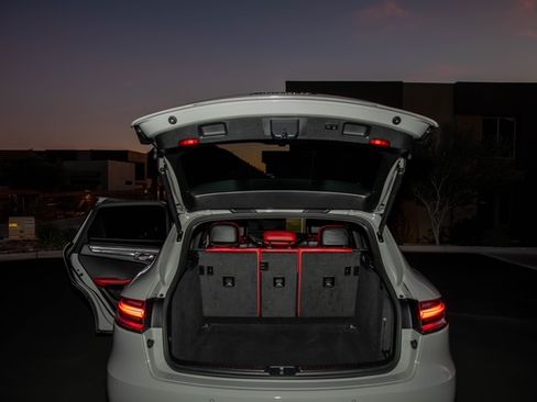 Used 2021 Porsche Macan GTS image 12