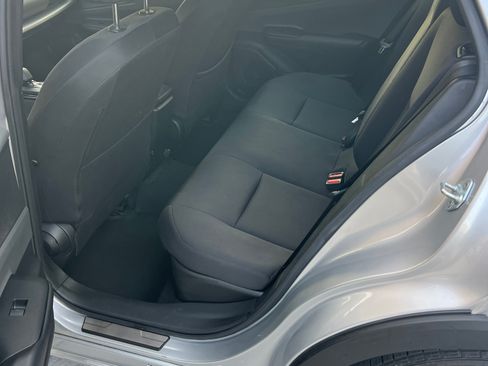 Used 2023 Toyota Prius LE FWD image 8