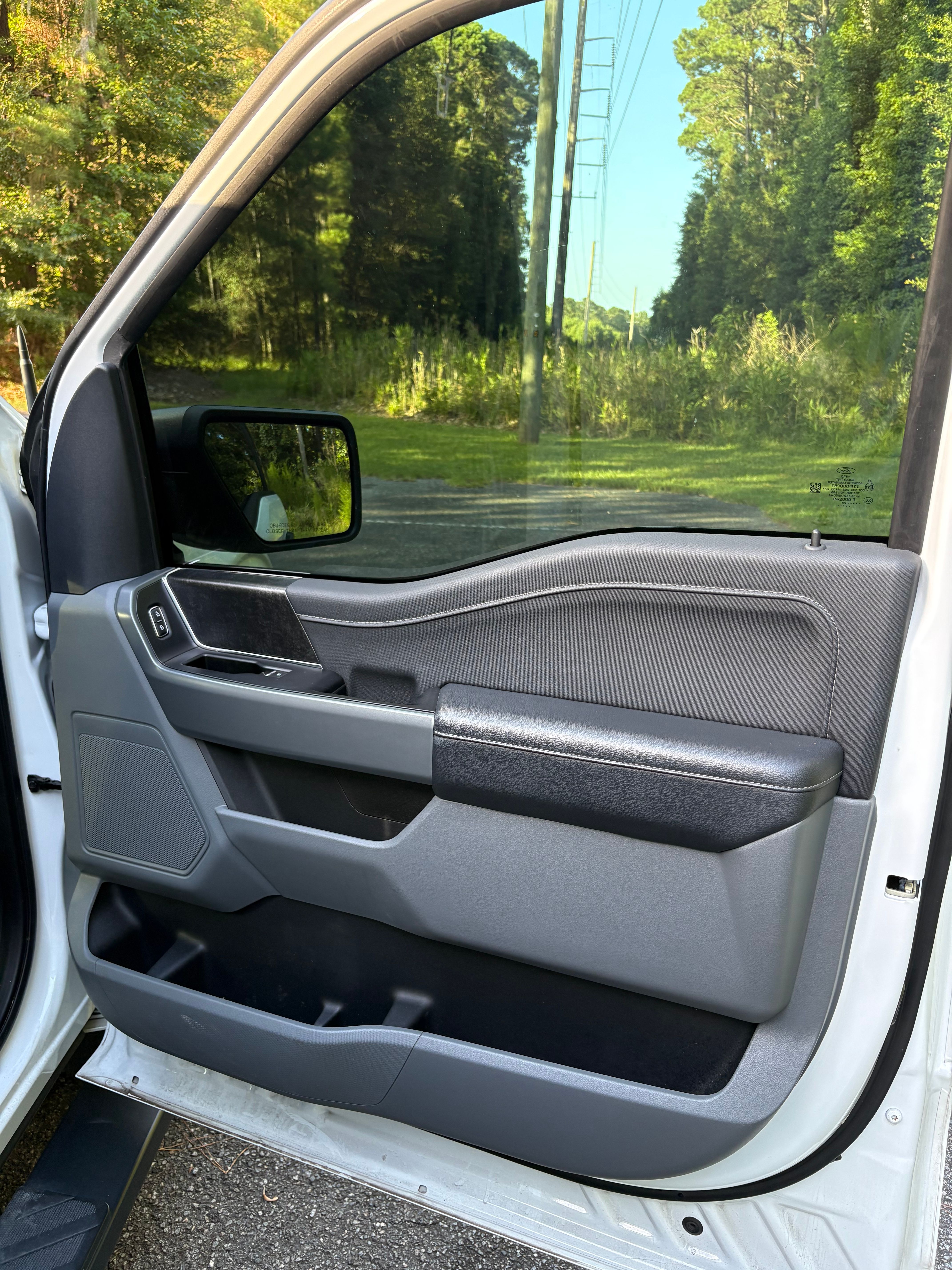 Used 2023 Ford F150 XLT w/ Equipment Group 301A Mid RWD image 12