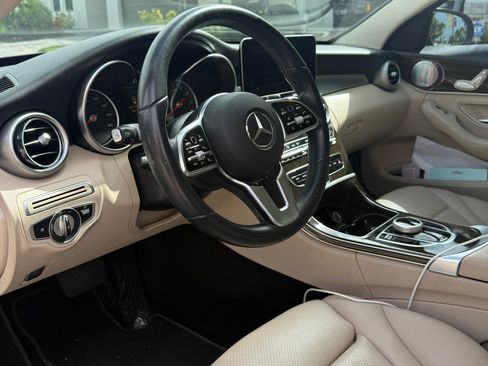 Used 2020 Mercedes-Benz C 300 Sedan image 11