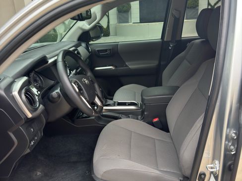 Used 2023 Toyota Tacoma SR5 image 6