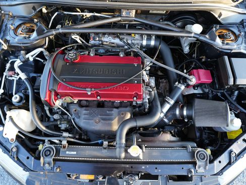 Used 2006 Mitsubishi Lancer Evolution IX image 30