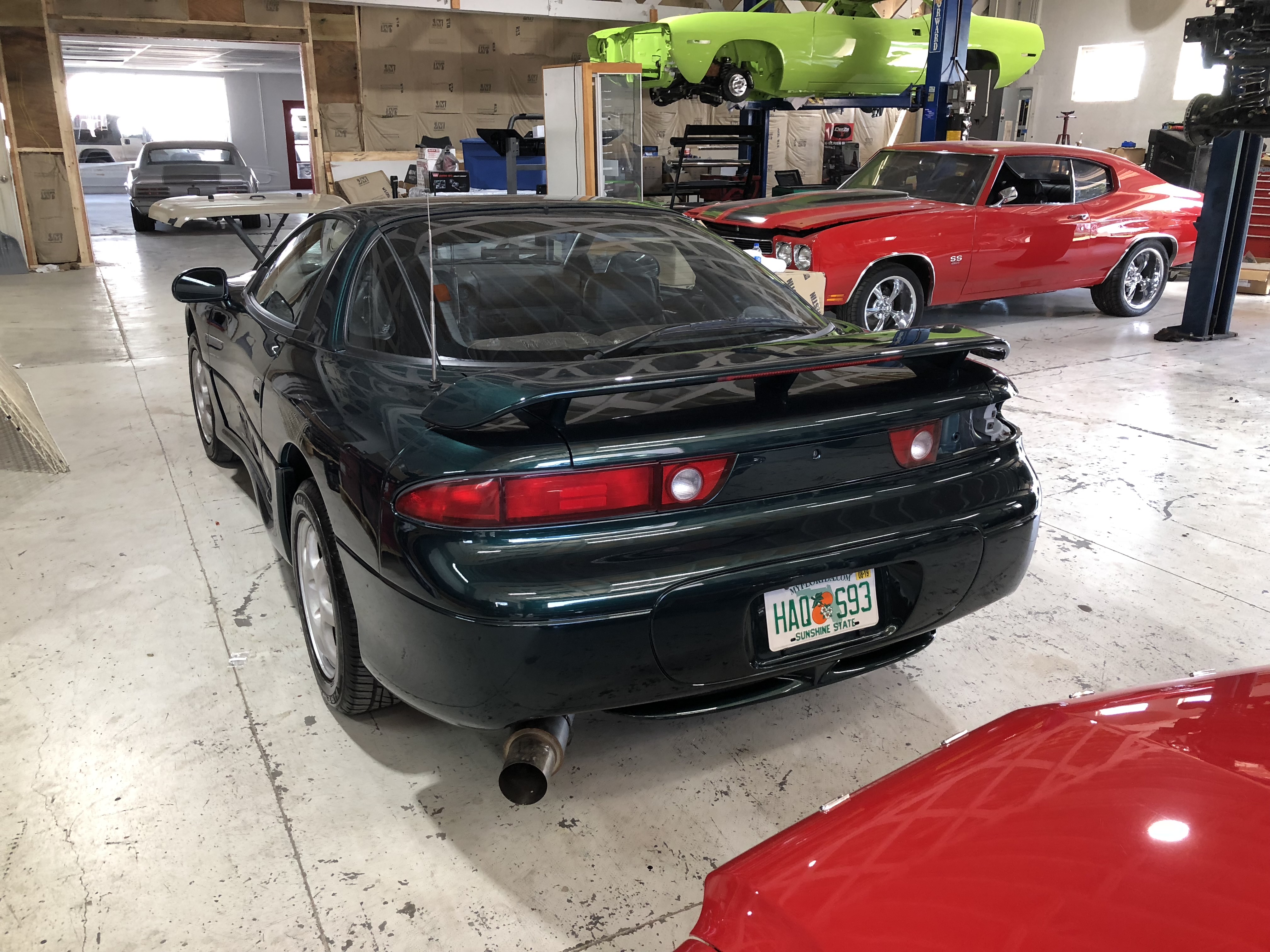 Used 1995 Mitsubishi 3000GT FWD image 2