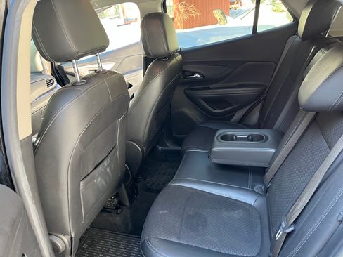 Used 2018 Buick Encore Preferred image 9