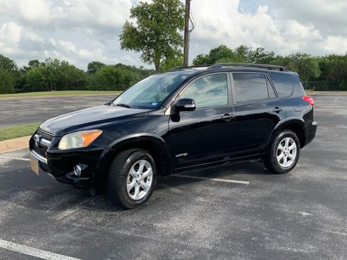Used 2009 Toyota RAV4 Limited FWD image 4