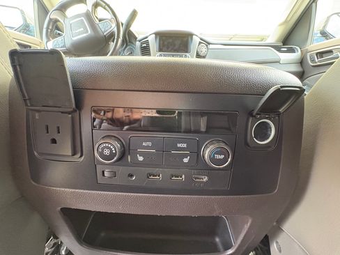Used 2019 GMC Yukon Denali w/ Open Road Package AWD/4WD image 14