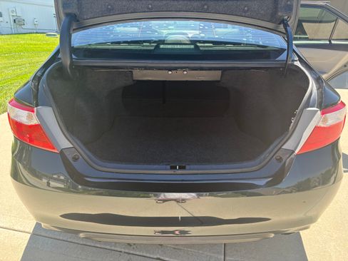 Used 2016 Toyota Camry SE FWD image 5