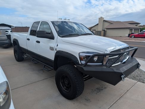 Used 2008 Dodge Ram 2500 Truck SLT w/ Popular Equipment Group image 2
