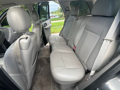 Used 2007 Chevrolet TrailBlazer LT RWD image 14