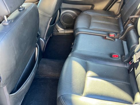 Used 2018 Nissan Rogue SL image 11