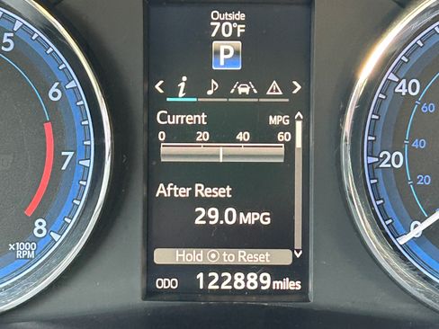 Used 2017 Toyota Corolla SE 50th Anniversary image 12