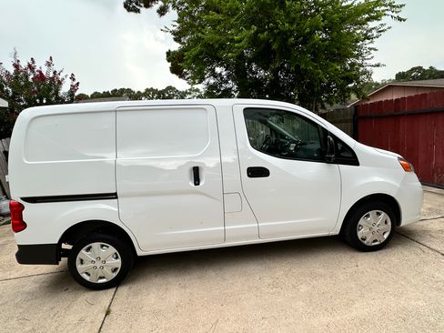 Used 2021 Nissan NV200 S w/ Back Door Glass Package FWD image 5