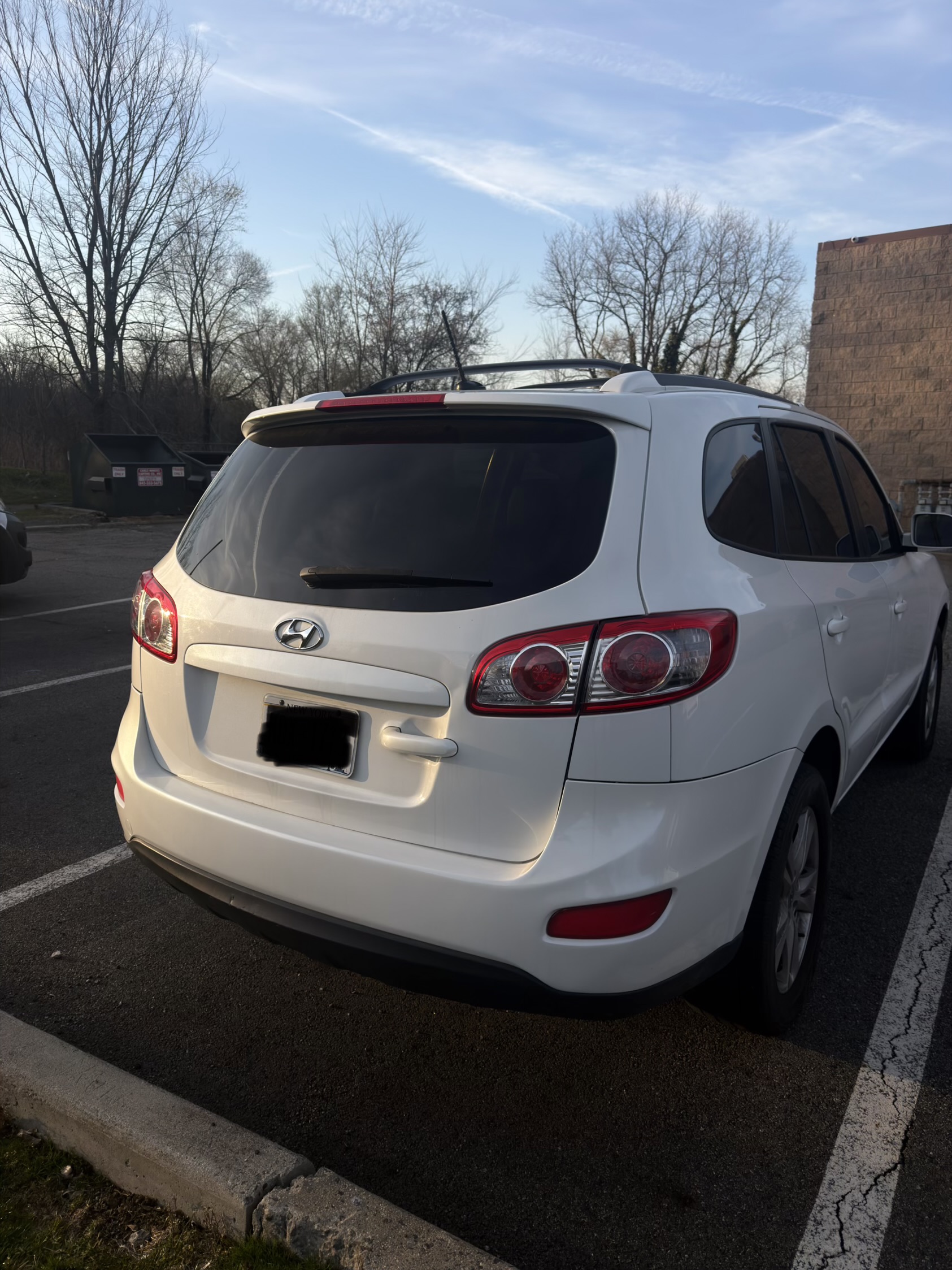 Used 2010 Hyundai Santa Fe SE AWD/4WD image 4