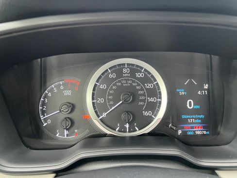 Used 2020 Toyota Corolla LE image 8