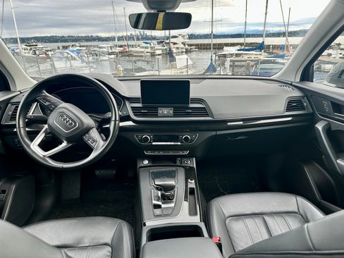 Used 2018 Audi Q5 2.0T Premium Plus w/ Premium Plus Package image 9