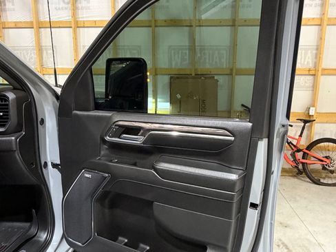 Used 2024 Chevrolet Silverado 2500 LTZ w/ LTZ Plus Package AWD/4WD image 12