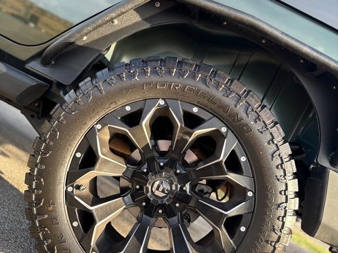 Used 2010 Jeep Wrangler Unlimited Sport image 10