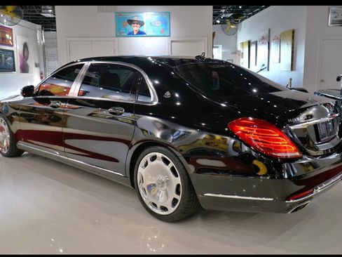 Used 2016 Mercedes-Benz Maybach S 600 image 16