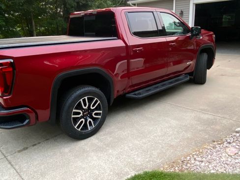 Used 2020 GMC Sierra 1500 AT4 w/ AT4 Premium Package image 4