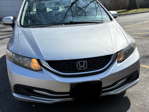 Used 2014 Honda Civic LX image 2