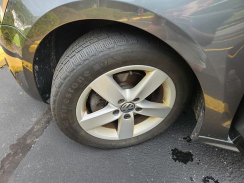 Used 2013 Volkswagen Jetta TDI FWD image 11