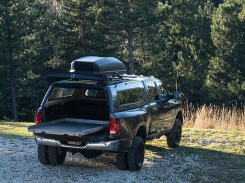 Used 2018 RAM 3500 Big Horn image 11