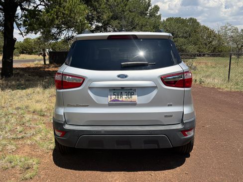Used 2018 Ford EcoSport SE w/ SE Convenience Package FWD image 2