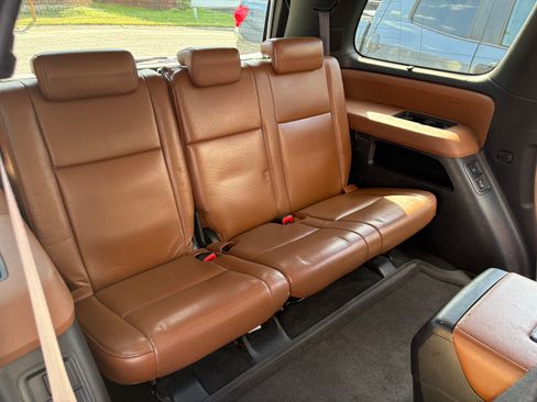 Used 2008 Toyota Sequoia Platinum image 15