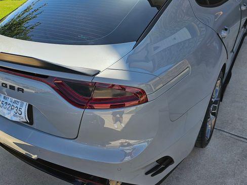 Used 2020 Kia Stinger GT2 image 11