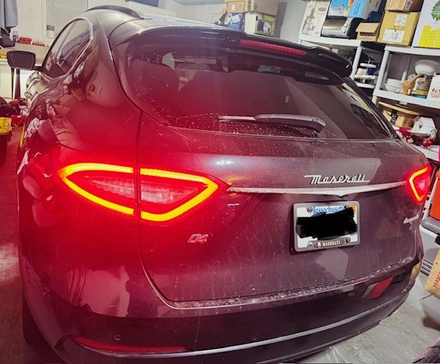 Used 2017 Maserati Levante w/ Sport Package AWD/4WD image 2