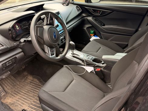Used 2019 Subaru Impreza 2.0i w/ Eyesight image 6