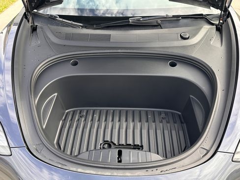 Used 2023 Tesla Model 3 Performance image 11