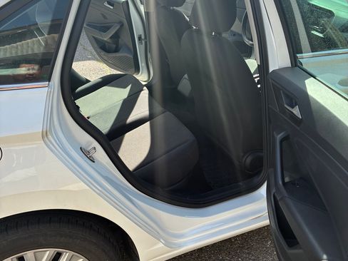 Used 2019 Volkswagen Jetta S image 8